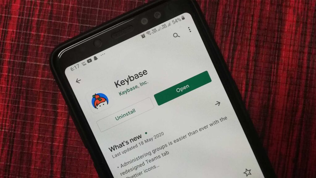 Keybase a good Whatsapp Alternative for a Privacy concern people