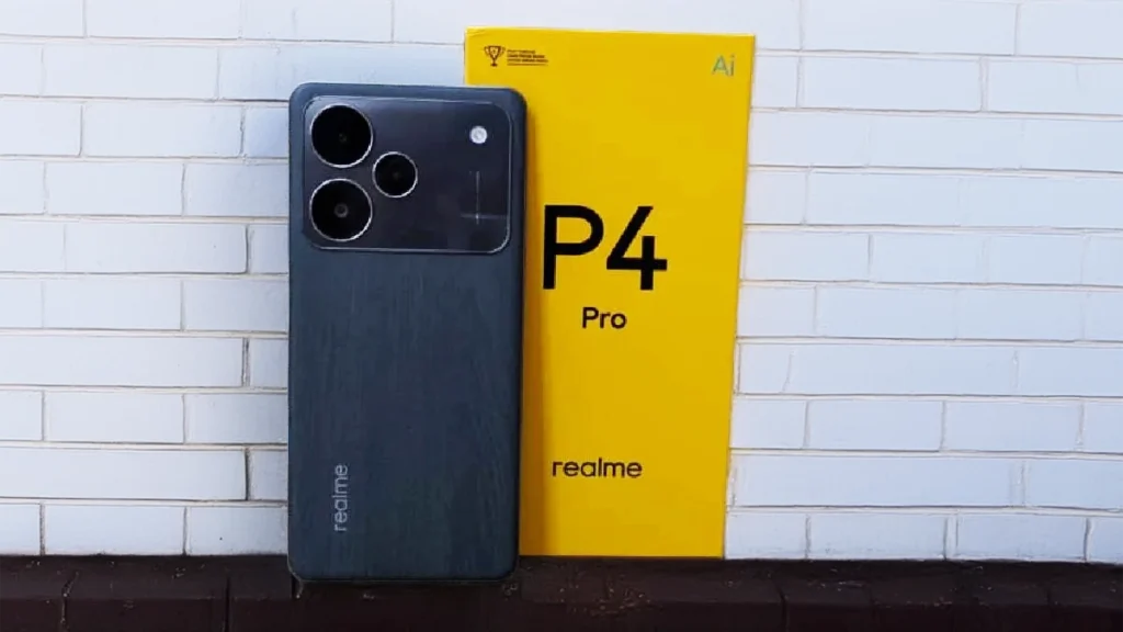realme P4 Pro back