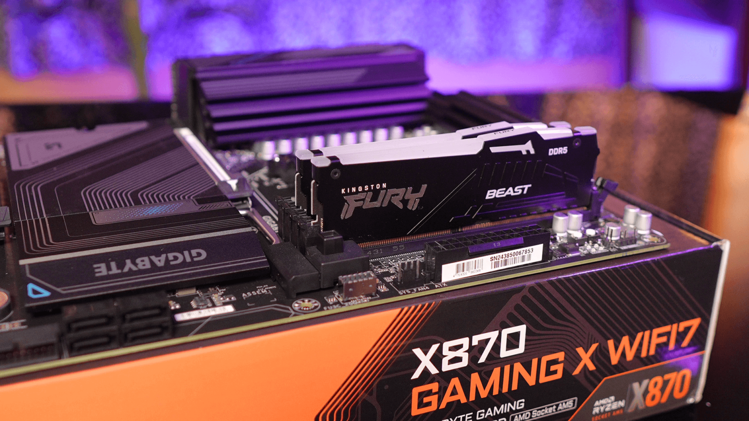 Samsung Doubles DDR5 RAM Prices: Why Your Next PC or Phone Will Cost ...
